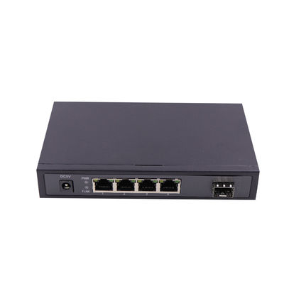 Bộ chuyển mạch Ethernet cáp quang không được quản lý IEEE802.3x với 4 RJ45 10 / 100Mbps